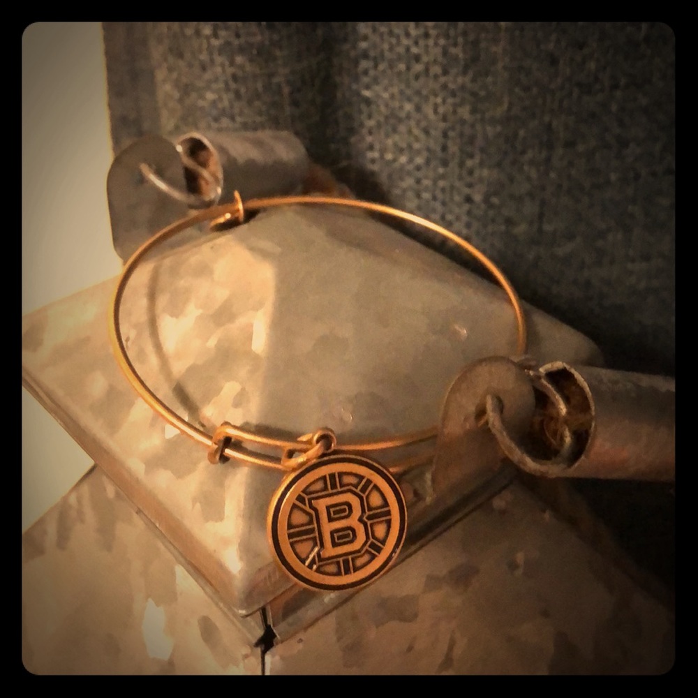 Boston bruins bracelet